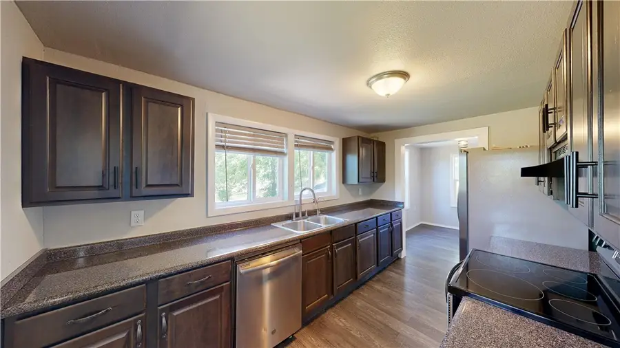 306 S Parrott Drive, Huntsville, AR 72740 - #3
