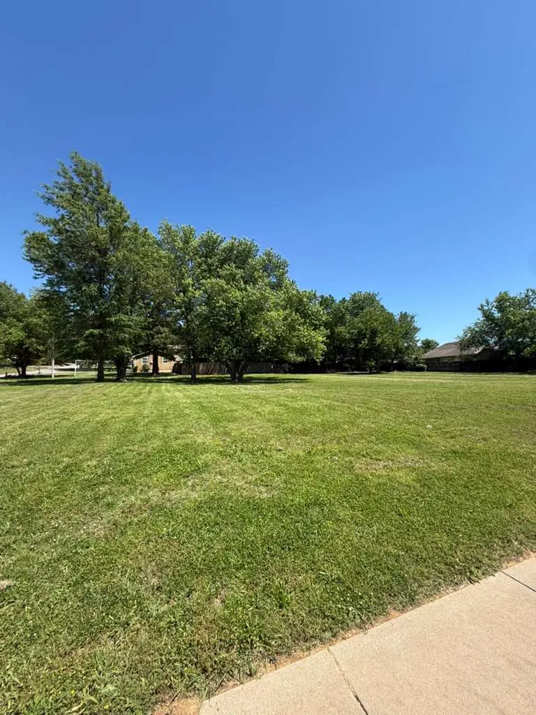 1735 Dodd Avenue, Springdale, AR 72764 - #2
