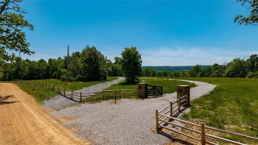 425 Barnhardt Road, Sylamore, AR 72680 - #2