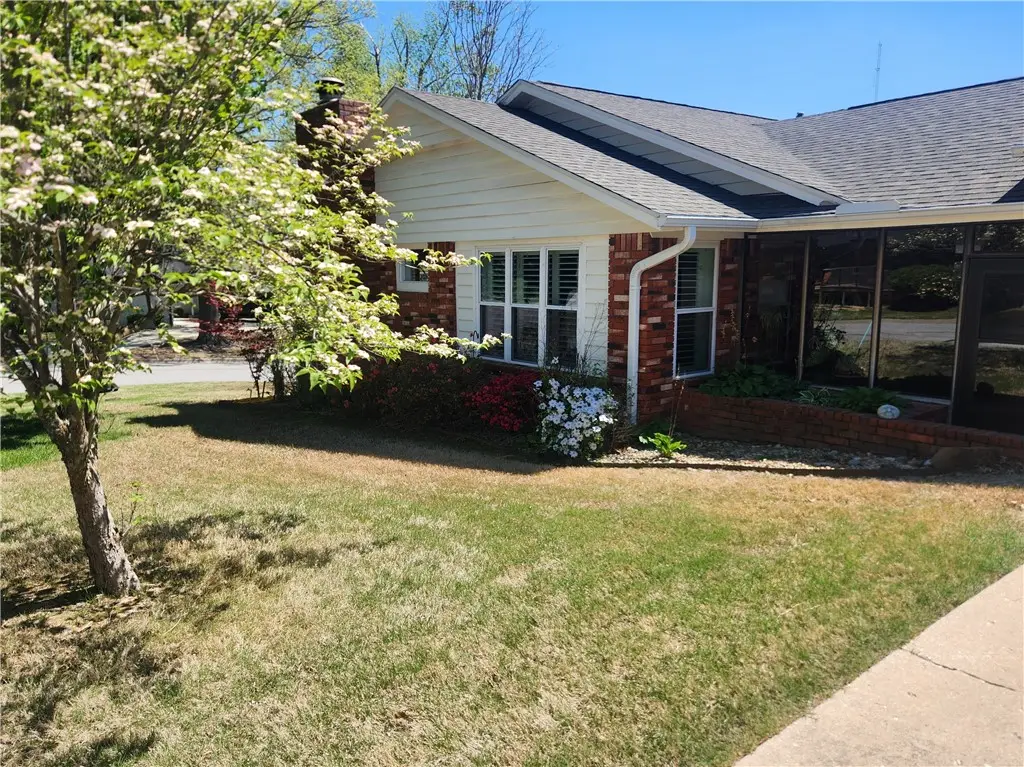 1336 Quail Run Circle, Bentonville, AR 72712 - #1