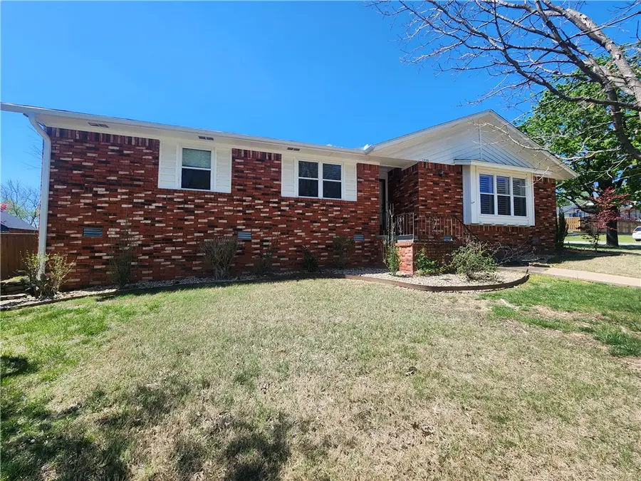 1336 Quail Run Circle, Bentonville, AR 72712 - #2