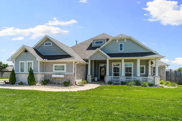 1601 Higgins Street, Pea Ridge, AR 72751