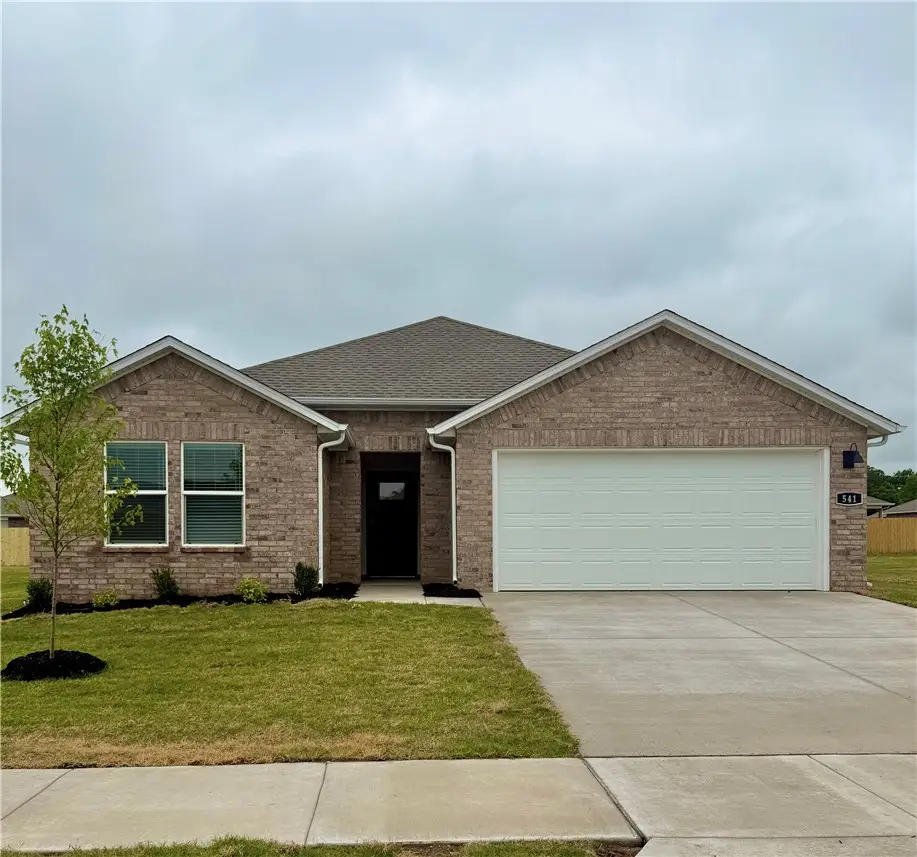 541 Nevada Street, Farmington, AR 72730 - #1