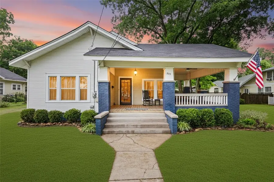 809 N Oak Street, Morrilton, AR 72110 - #3