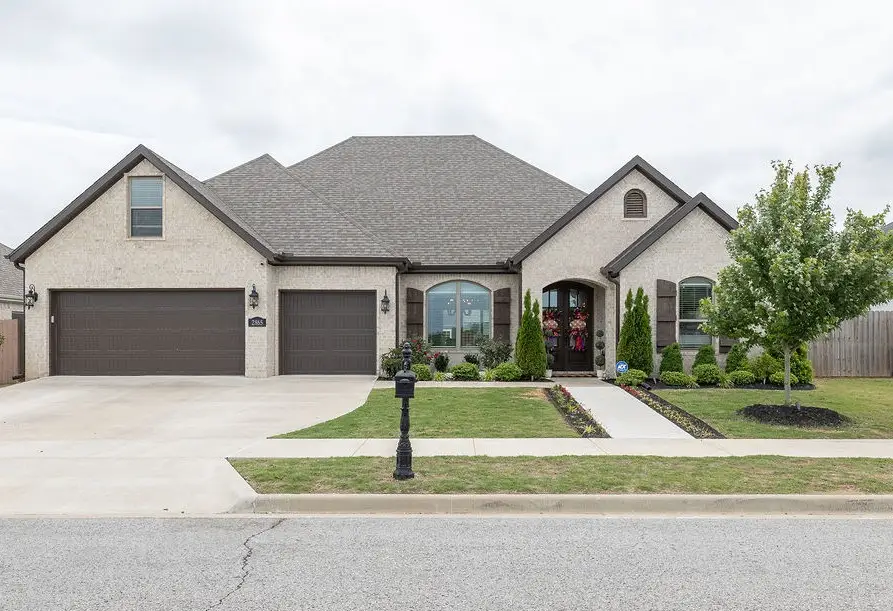 2865 S Colbalt Drive, Fayetteville, AR 72701 - #2