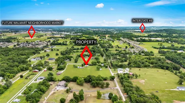 416 S Zion Street, Lowell, AR 72745