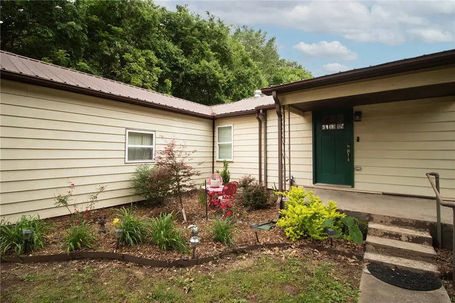 8504 Goose Creek Road, Fayetteville, AR 72704 - #3