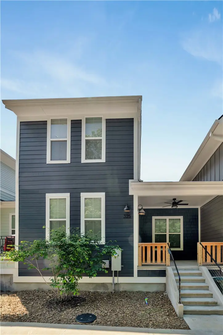 325 W Rock Street, Fayetteville, AR 72701 - #1