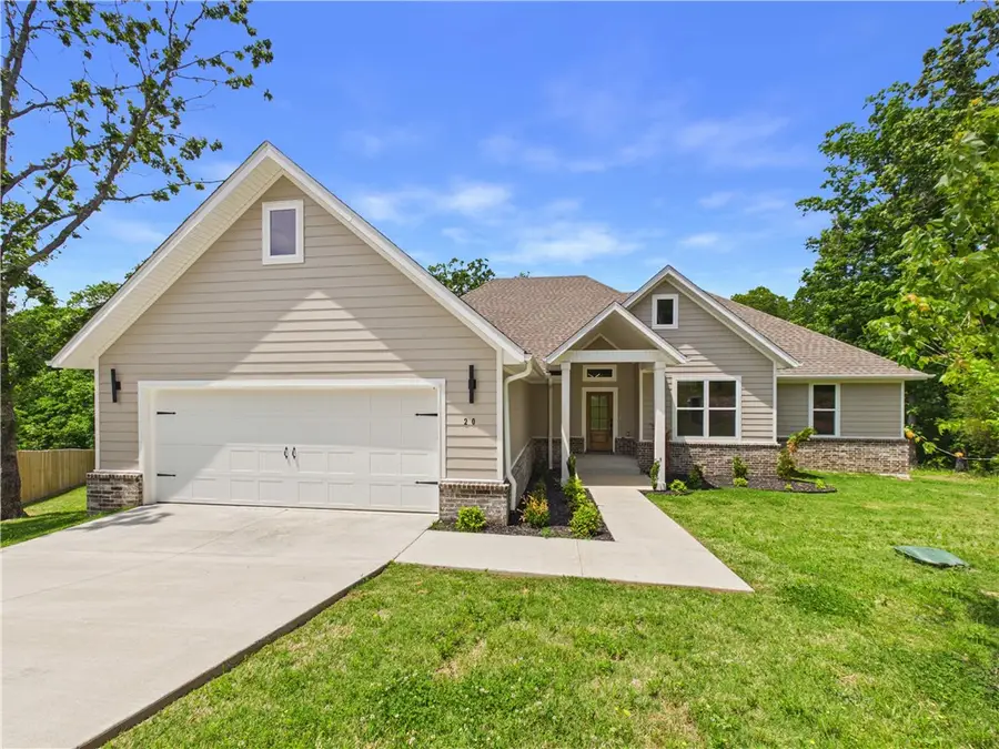 20 Singleton Drive, Bella Vista, AR 72715 - #3