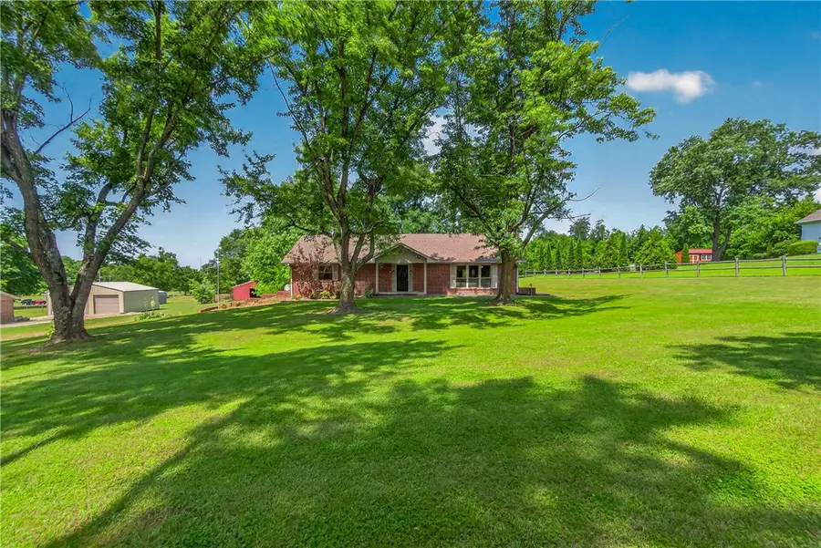 485 N Elm Street, Elm Springs, AR 72762 - #3