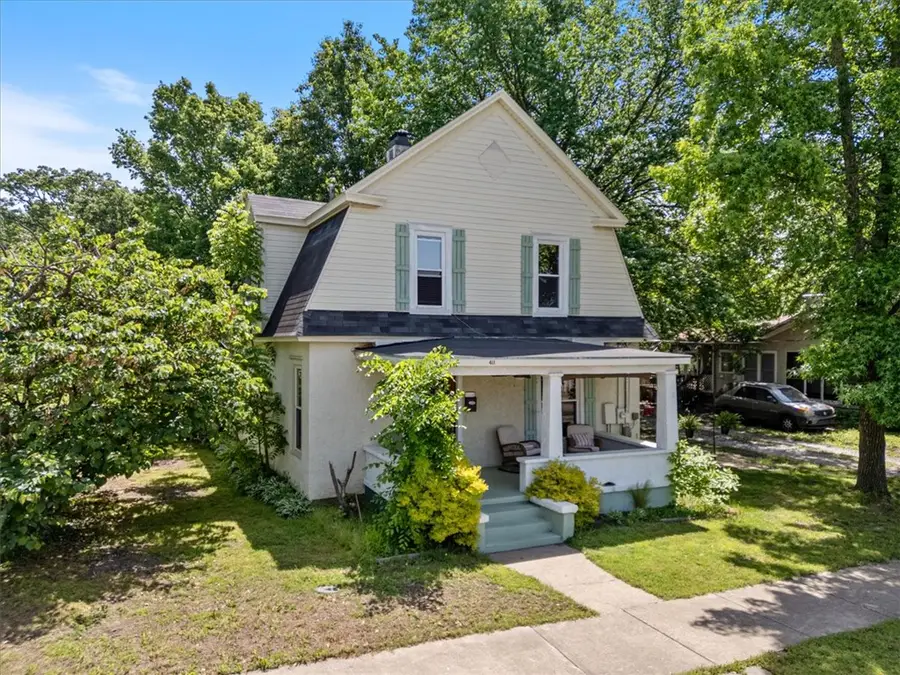 411 N Broadway Street, Siloam Springs, AR 72761 - #2