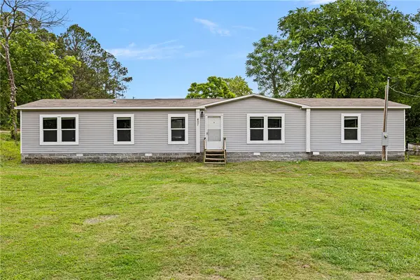 407 N Main Street, Ola, AR 72853