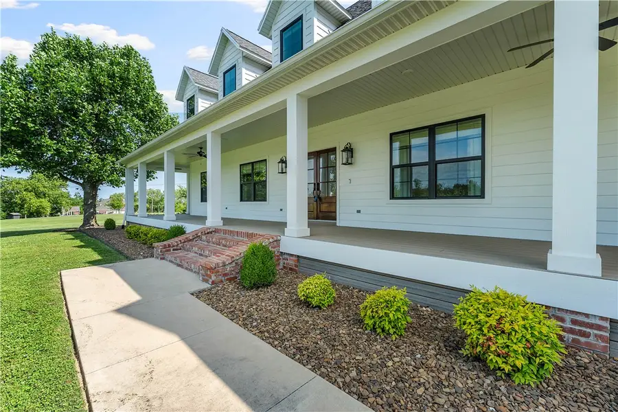3203 W Quapaw Road, Rogers, AR 72758 - #3