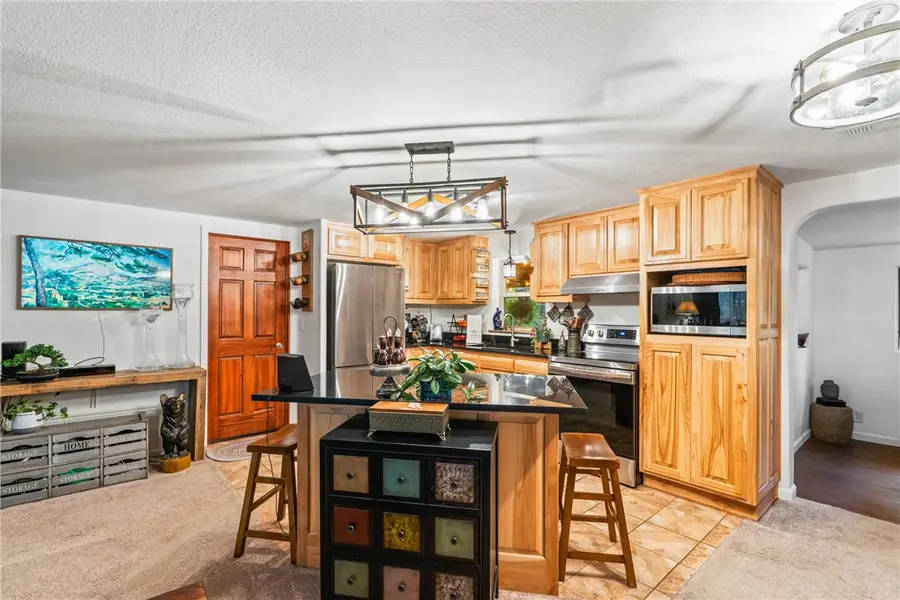 8107 Spruce Drive, Rogers, AR 72756 - #3