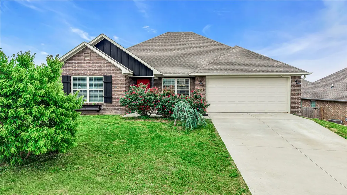 2125 Carlisle Street, Gentry, AR 72734 - #1