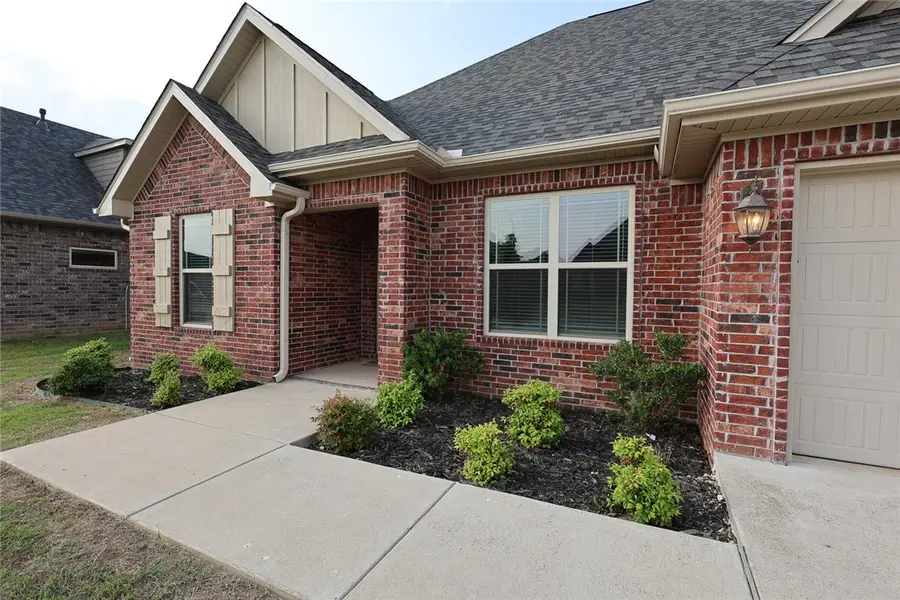 467 Tartaglia Avenue, Tontitown, AR 72762 - #2