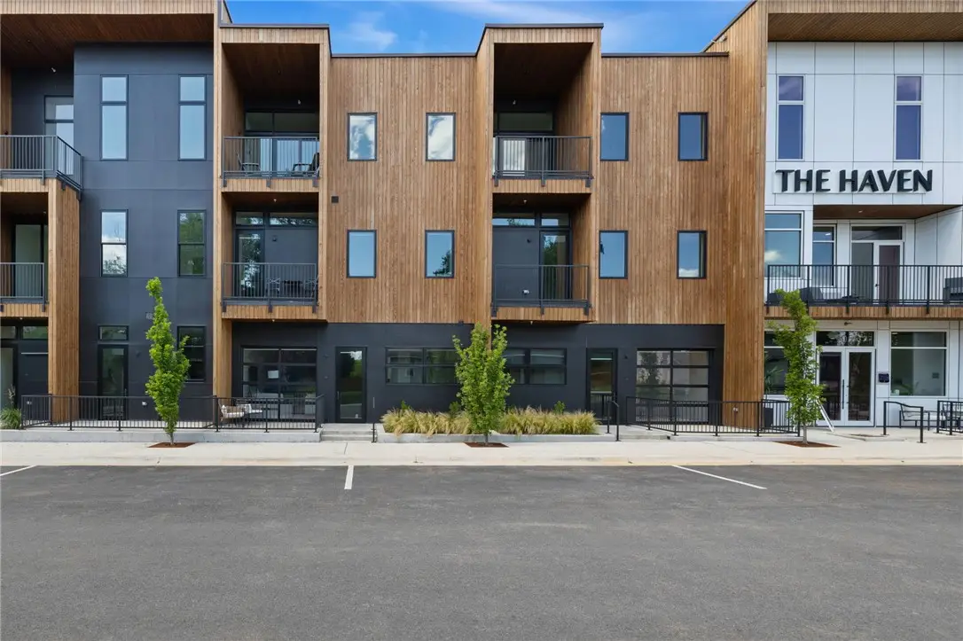 905 SE 4th Street #110, Bentonville, AR 72712 - #1