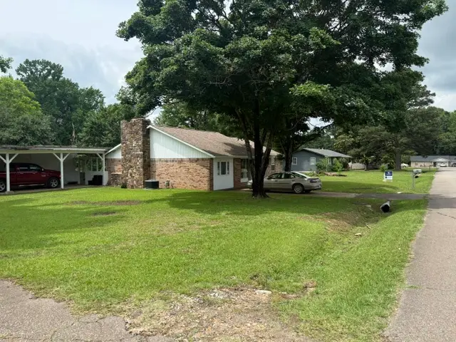 1402 J Street, Danville, AR 72833 - #2
