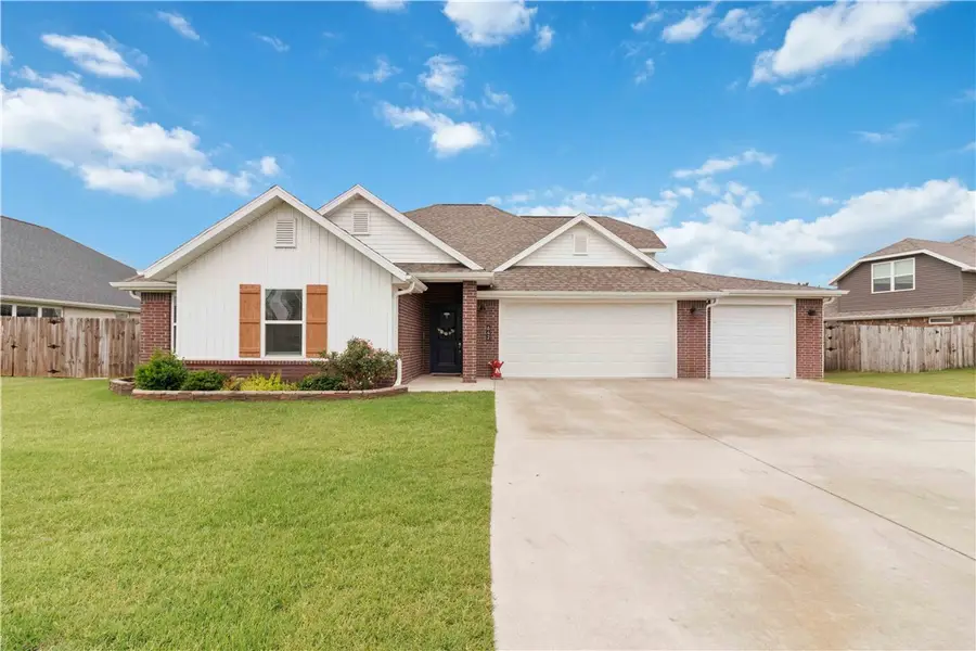 642 Mary Katherine Street, Prairie Grove, AR 72753 - #2