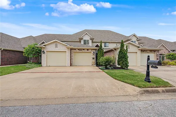 6675 W Valley View Road, Rogers, AR 72758