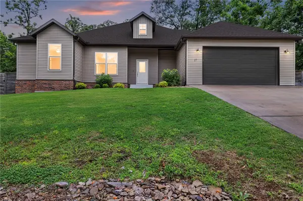 17 Worth Place, Bella Vista, AR 72715