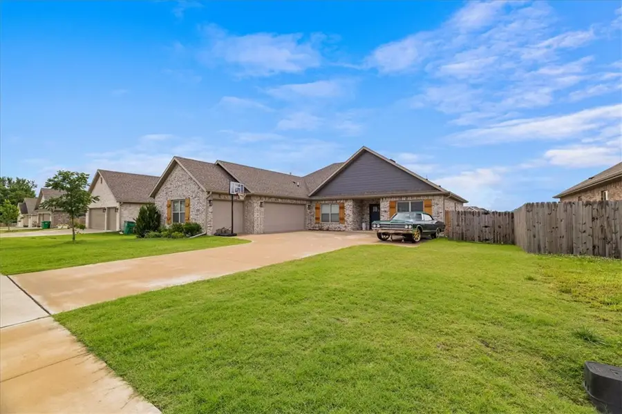 107 N Sheep Dog Avenue, Farmington, AR 72730 - #2
