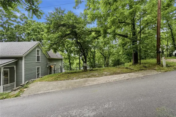 Council Street, Eureka Springs, AR 72632