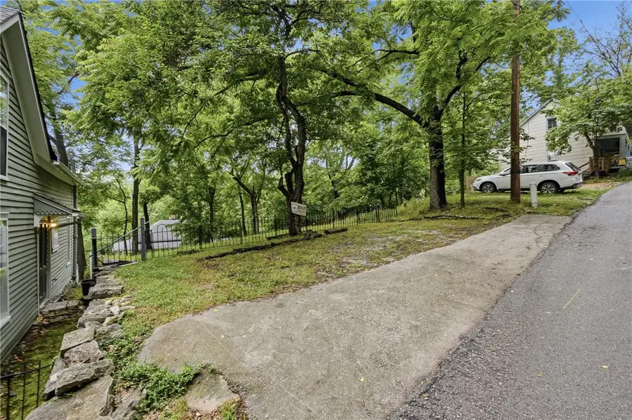 Council Street, Eureka Springs, AR 72632 - #2
