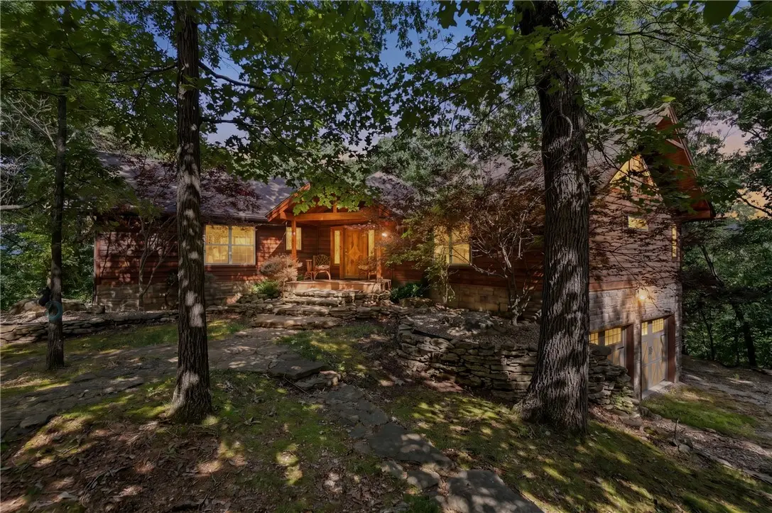 2046 County Road 116, Eureka Springs, AR 72631 - #1