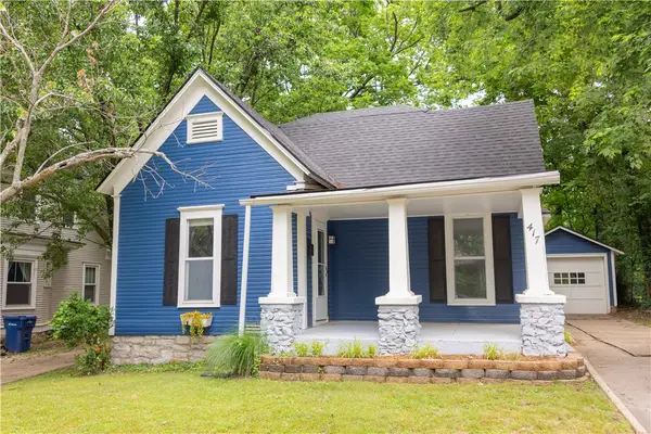 417 S Madison Street, Siloam Springs, AR 72761