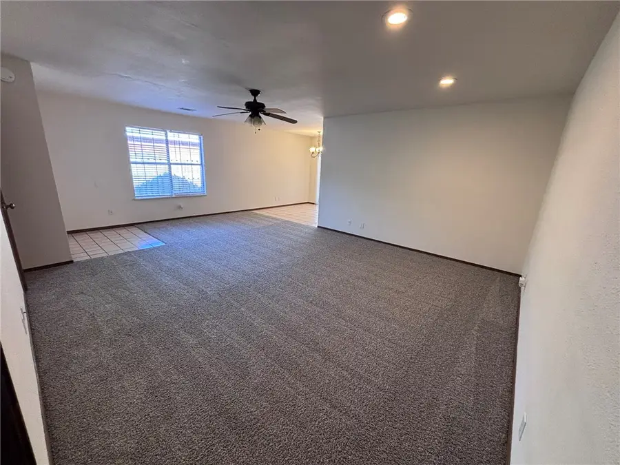 822 & 824 N Daisy Lane, Fayetteville, AR 72704 - #3