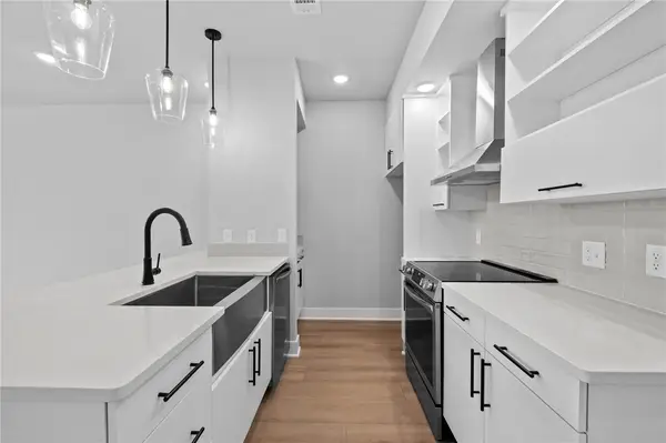 3330 SE Mp Parkway #202, Bentonville, AR 72712