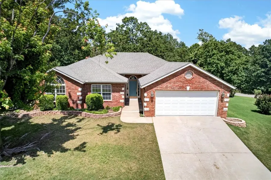 15 Bonnyrigg Drive, Bella Vista, AR 72715 - #2
