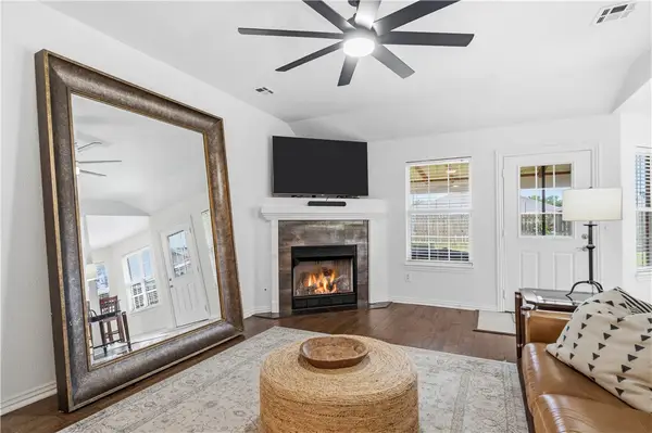 1016 Applewood Circle, Centerton, AR 72719
