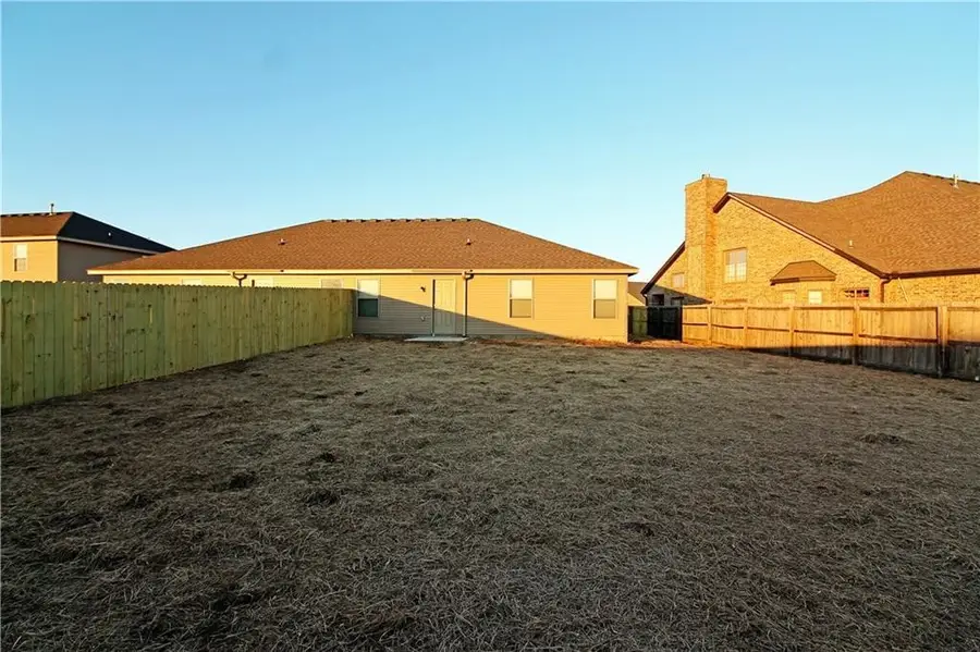 5003 SW Fieldstone Boulevard #1&2, Bentonville, AR 72712 - #3