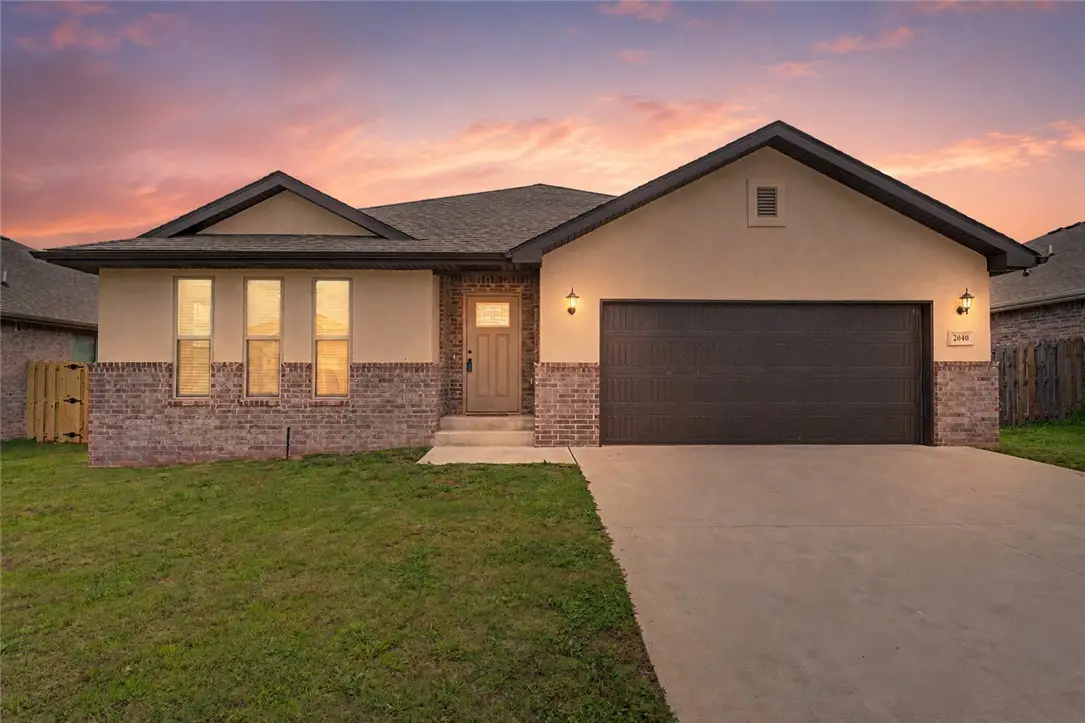 2040 Periwinkle Place, Centerton, AR 72719 - #1
