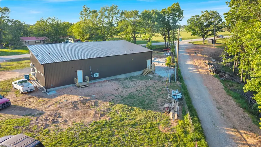 15427 W Hwy 12, Gentry, AR 72734 - #3