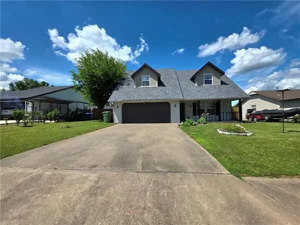 2705 W Sunset Drive, Rogers, AR 72756