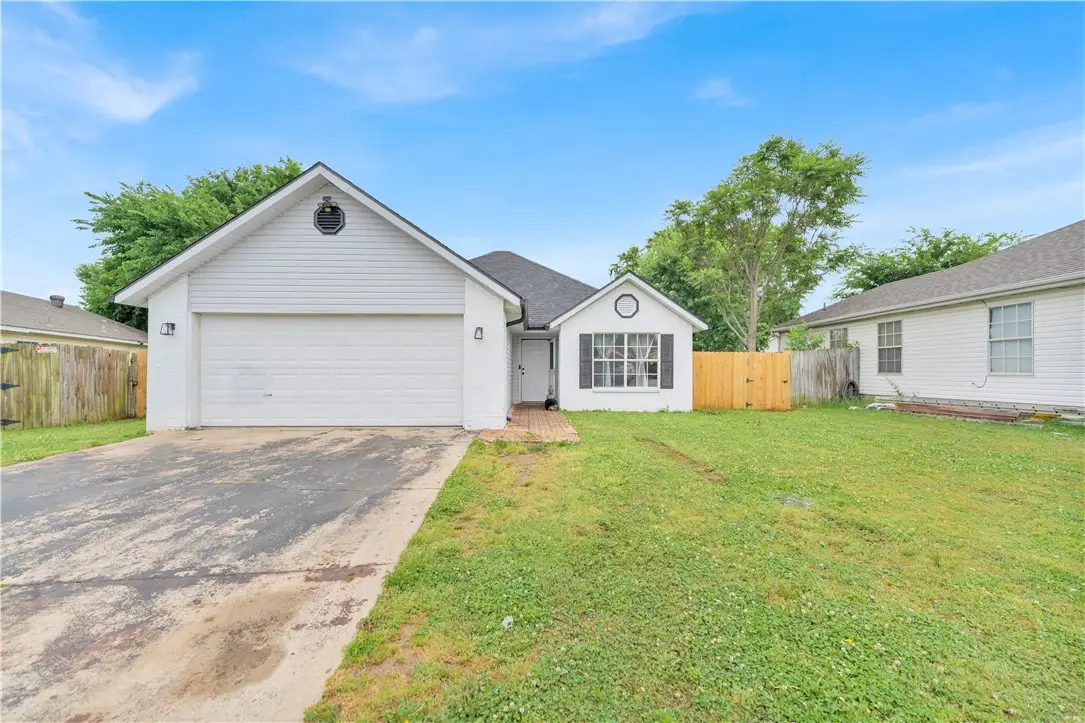 2385 Bering Place, Springdale, AR 72764 - #1