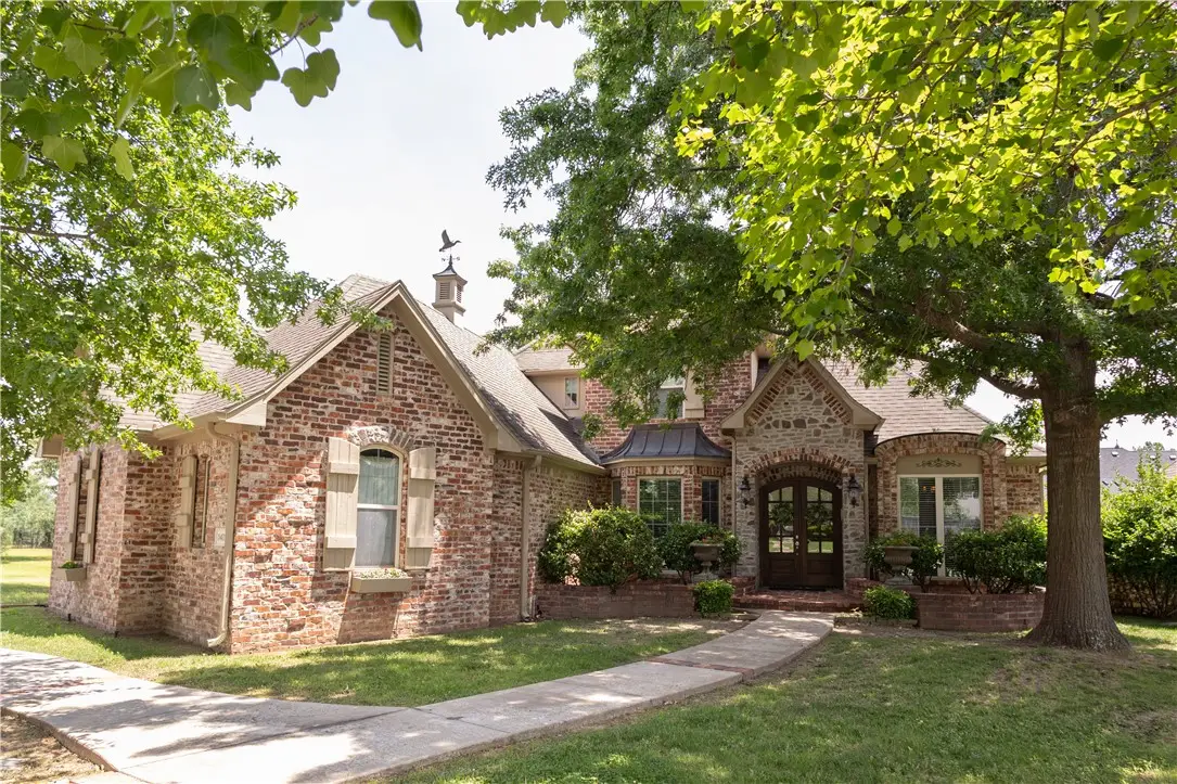 5401 S 44th Street, Rogers, AR 72758 - #1