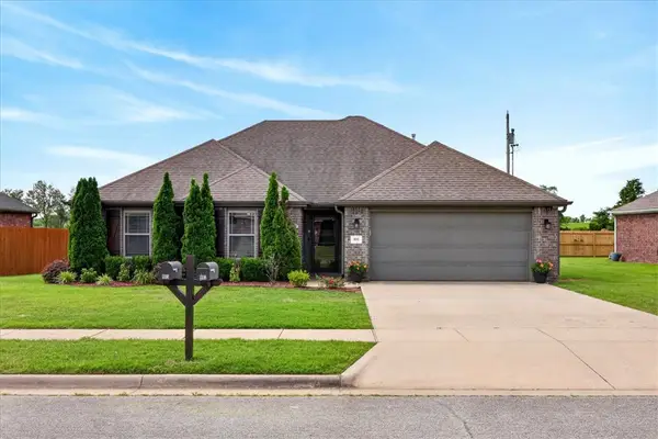 903 SW Mulberry Street, Gravette, AR 72736