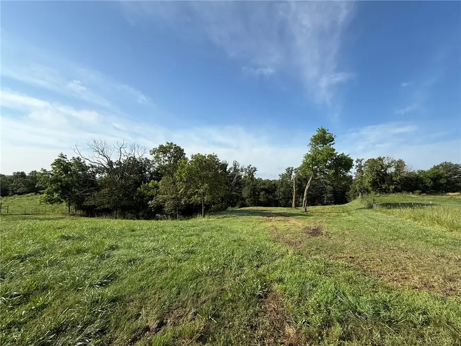 15117 Phelps Road, Siloam Springs, AR 72761 - #3