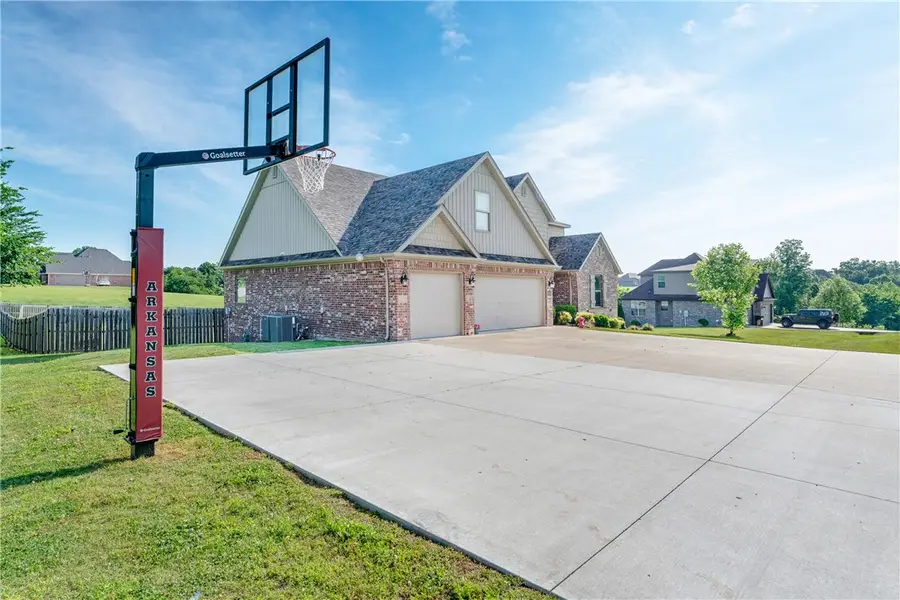 18916 Mallory Xing, Siloam Springs, AR 72761 - #2