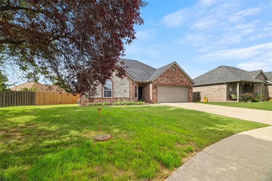 3519 Lafayette Place, Springdale, AR 72762 - #3