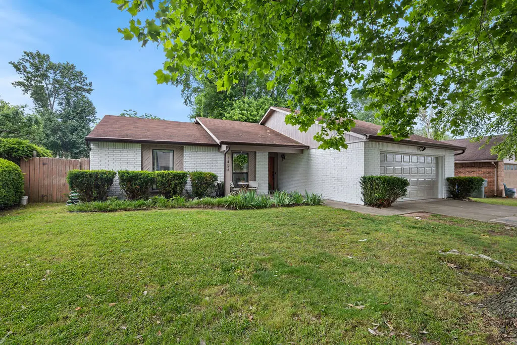 1452 E Eton Street, Fayetteville, AR 72703 - #1