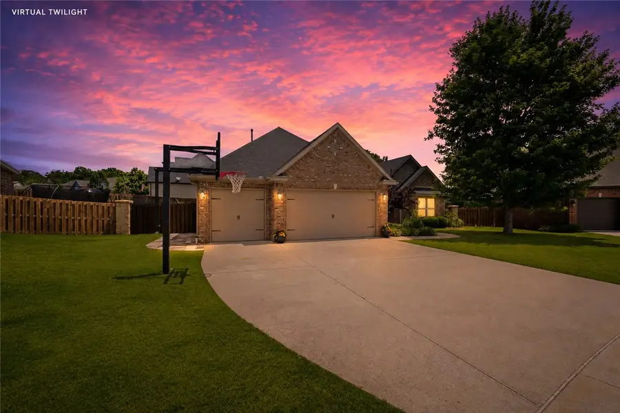 6401 S 46th Street, Rogers, AR 72758 - #2