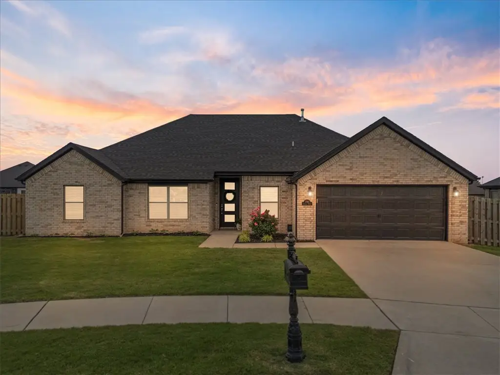 1790 Sunrise Circle, Centerton, AR 72719 - #1