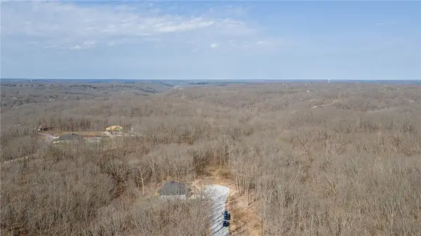 Chatham Drive, Bella Vista, AR 72714