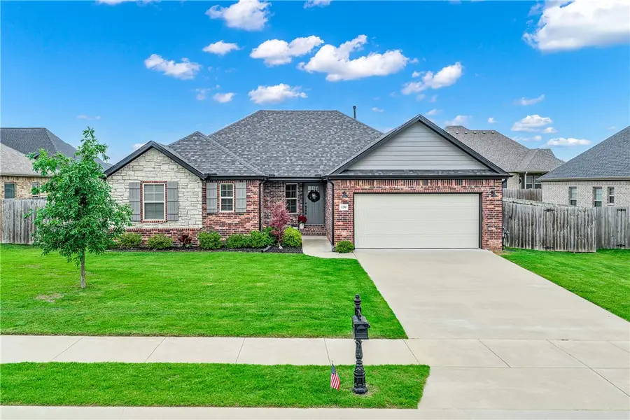 1280 Cassia Street, Tontitown, AR 72762 - #3
