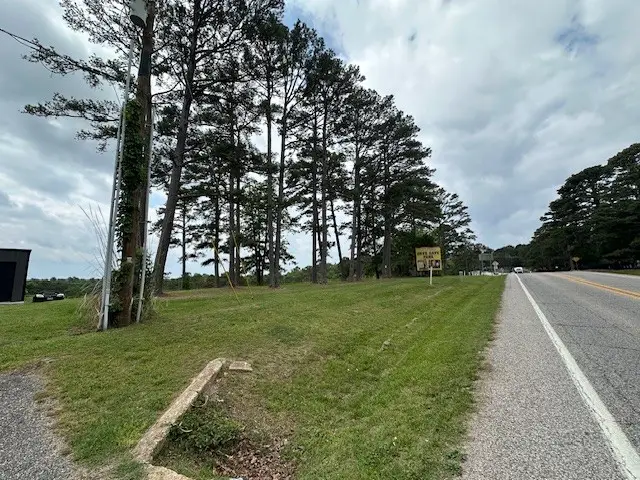 E Van Buren, Eureka Springs, AR 72632 - #3